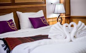 Thatphanom View Hotel Nakhon